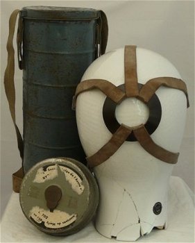 Gasmasker, België / Belgisch, type: L.702, Civiel, maat: 2, 1939.(Nr.3) - 3