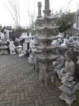 Tuinbeelden ,Boeddha met Koi - 6