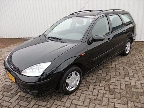 Ford Focus Wagon - 1.4-16V Cool - 1