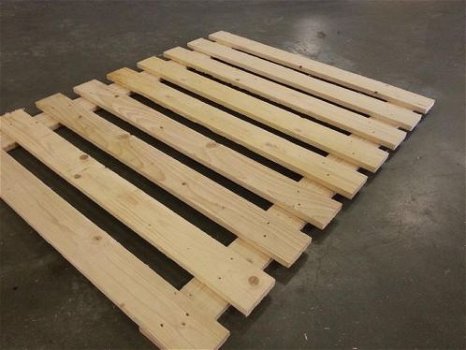 Vlonders Legborden palletstellingen houten vlonders Palletplaza - 1