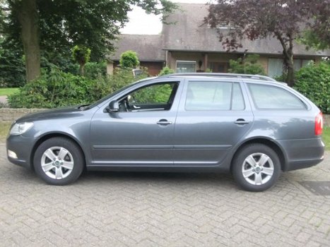 Skoda Octavia Combi - 1.6 TDI Greentech Ambition Business Line - 1