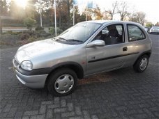 Opel Corsa - Corsa Vauxhal Stuur rechts 9962 miles