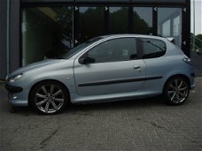 Peugeot 206 - 2.0-16V GTI Staat in de Krim