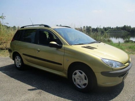 Peugeot 206 - 1.4 - 1