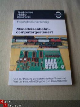 Modelleisenbahncomputergesteuert door R. Schiersching - 1