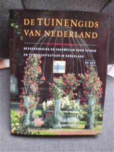 De Tuinengids van Nederland  Carla S. Oldenburger-Ebbers