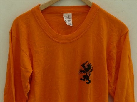 Sport Kleding Setje (Shirt + Short), Koninklijke Landmacht, maat: 6, jaren'80.(Nr.5) - 2