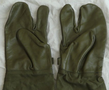 Handschoenen / Overwanten, Gevechts, Koninklijke Landmacht, maat: 10, 1987.(Nr.1) - 2