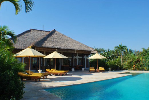 Bali, Vakantie-Villa , direct aan zee met eigen zwembad. Zoover Gold Award Winnaar - 1