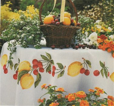Borduurpatroon 1584 tafelkleed met kersen en citroenen - 1