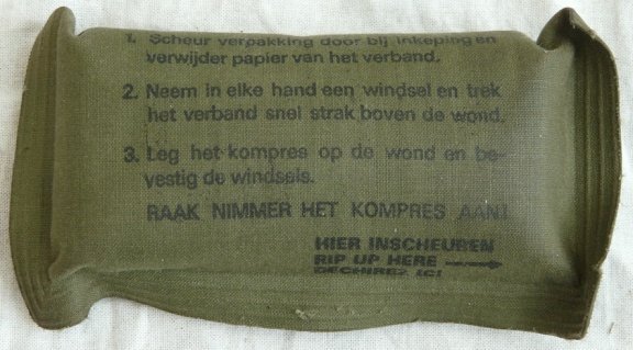 Verband Pakje, Nood, 16x10cm, Koninklijke Landmacht, 1978.(Nr.1) - 2
