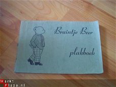 Bruintje Beer plakboek