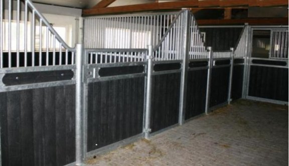 paardenbox voorwand tussenwand - 2