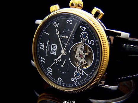 No 863 -680 Herenhorloge automaat met open hart - 1