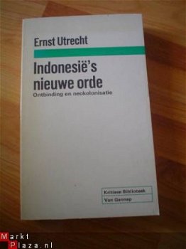 Indonesië's nieuwe orde door Ernst Utrecht - 1