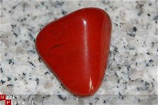 #28 Rode Jaspis Red Jasper Knuffel-trommelsteen