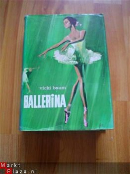 Ballerina door Vicki Baum - 1