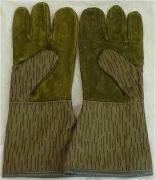Handschoenen, Winter, Dreifingerhandschuhe, Strichtarn, NVA, DDR, Oost-Duits, 1988.(Nr.1) - 2