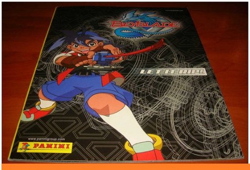 Beyblade Let it rip! Panini album met 5 ingekleefde stickers uitgave 2003 - 1