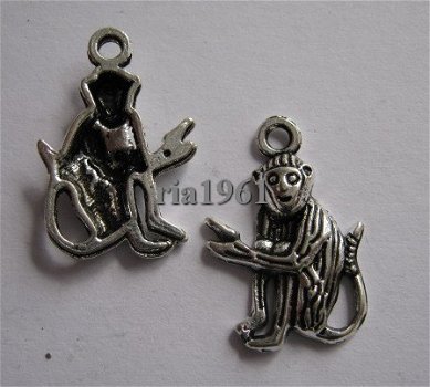 bedeltje/charm dieren: aapje - 20x13 mm - 1