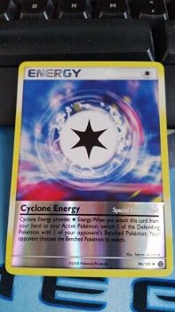 Cyclone Energy (reverse) 94/100 Diamond and Pearl Stormfront - 0