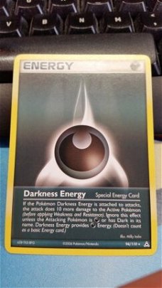 Darkness energy 94/110 Ex Holon Phantoms
