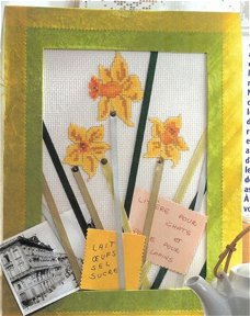 Borduurpatroon 3510 twee prikborden met narcissen en papavers