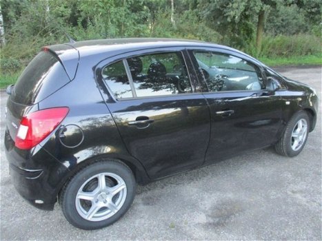 Opel Corsa - 1.3CDTI 16V ecoFlEX 70kw 5 deurs met airco - 1