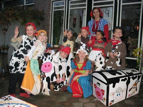 Verkleedkisten themakisten voor verjaardagsfeestjes kinderfeestje thuis Noord-Brabant Breda e.o. - 1