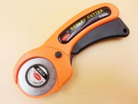 Proffesionele Rotary Cutter 45 MM voor snijden van Tuigleer - 1