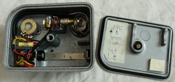 Oplaadapparaat Dosismeter / Dosimeter Charger, type: P-1548-D, KL, jaren'70.(Nr.1) - 8