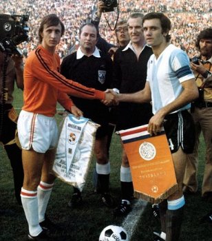 WK 1974 Nederlands elftal alle wedstrijden - 2