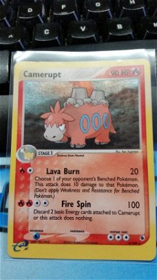 camerupt holo 4/109 Ex Ruby and Sapphire nearmint