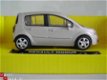 DSCN9107 Renault Modus 1/43 champagne metallic - 0 - Thumbnail