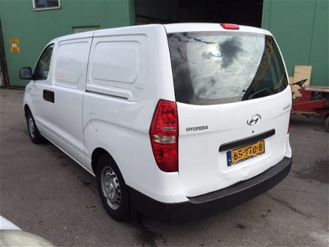 Hyundai H 300 - 2.5CRDi Dynamic 303.877km NAp airco 2x schuifdeur - 1