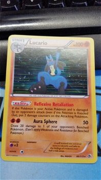 Lucario holo 80/113 BW Legendary Treasures - 1