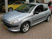 Peugeot 206 - 2.0 - 1 - Thumbnail