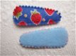 3 cm ~ Kniphoesje met aardbeien ~ Blauw - 2 - Thumbnail