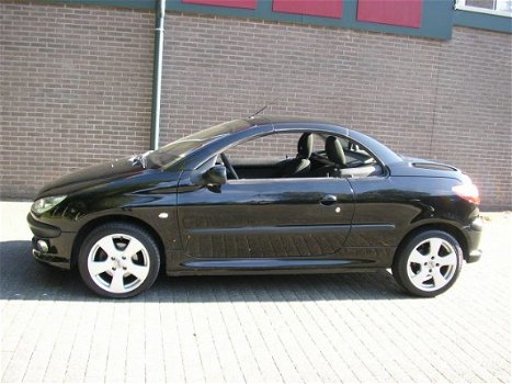 Peugeot 206 CC - 2.0-16V met Airco - 1