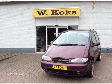 Ford Galaxy - 2.8 V6 GLX 5p - 1