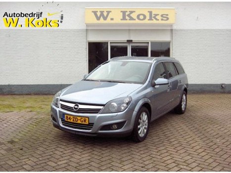 Opel Astra Wagon - 1.8 Executive - 1