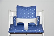 Stoelverkleiner kussen gecoat "Stars' voor stokke tripp trapp kinderstoel!