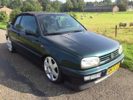 Volkswagen Golf - 2.8 VR6 - 1