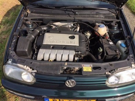 Volkswagen Golf - 2.8 VR6 - 1