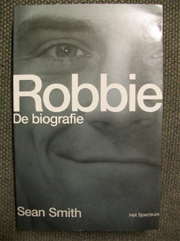 Robbie De biografie Sean Smith - 1