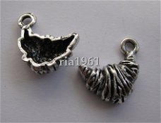 bedeltje/charm keuken : croissant - 17x14 mm