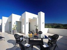 Modern luxe appartement met zeezicht, Marbella, Costa del So