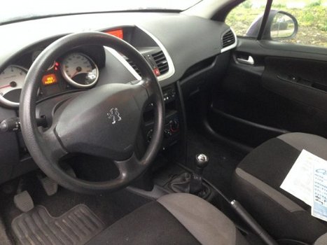 Peugeot 207 - 1.4 VTi X-line - 1