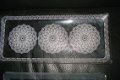 retro cakeschalen van glas met witte kantbedrukking langwerpig - 3 - Thumbnail