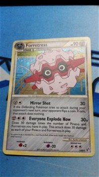 Forretress holo 3/90 HS Undaunted - 1